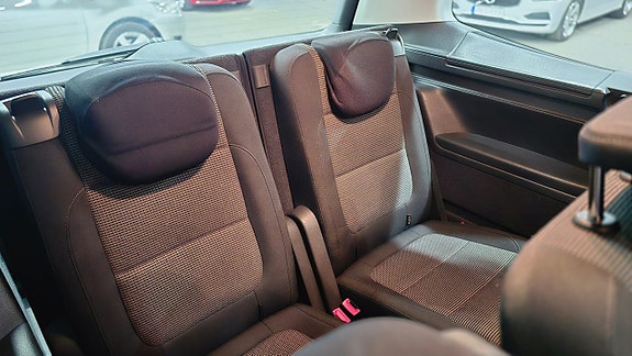 Volkswagen Sharan 15 of 27