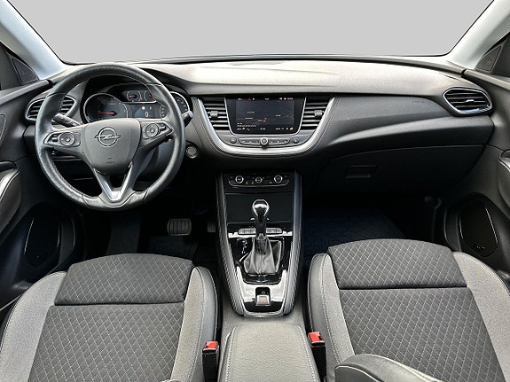 Opel Grandland X 13 of 26