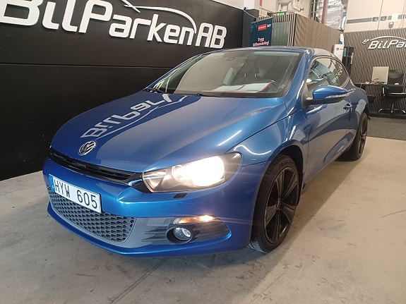 Volkswagen Scirocco 2 of 5