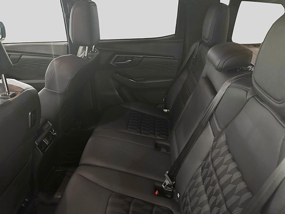 Isuzu D-max 9 of 11