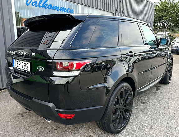 Land Rover Range Rover Sport 4 of 5