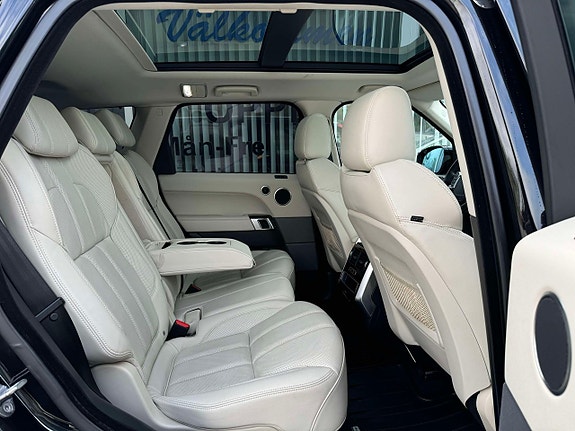 Land Rover Range Rover Sport 19 of 28