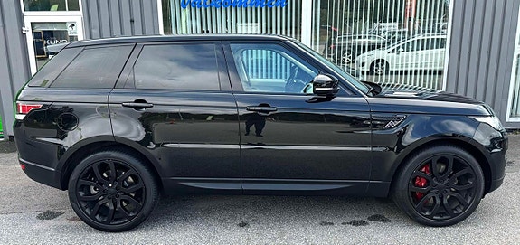 Land Rover Range Rover Sport 7 of 28