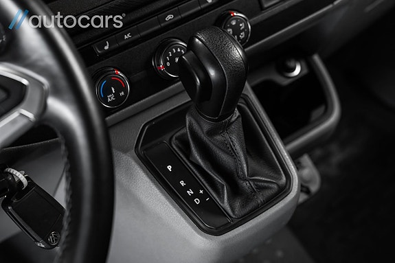 Volkswagen Transporter 19 of 26