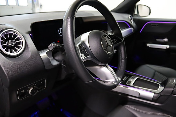Mercedes-Benz GLB200 19 of 22