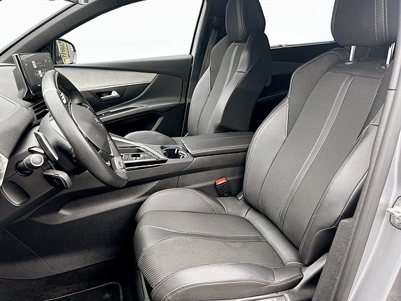 Peugeot 5008 5 of 5