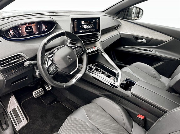 Peugeot 5008 6 of 18