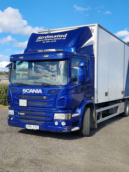 Skåpbil Scania P320 4X2
