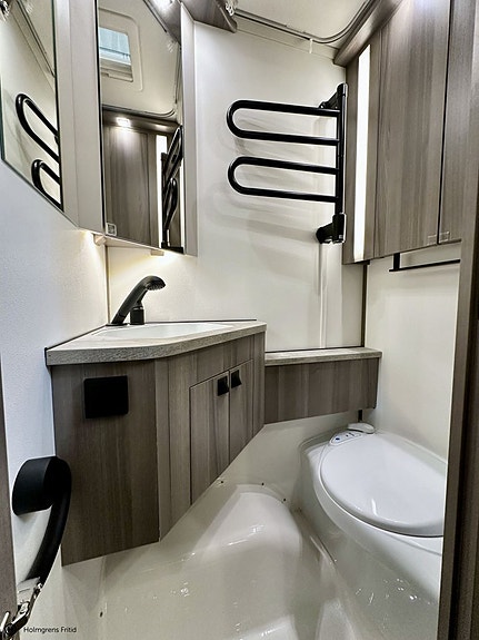 Kabe Estate 470 GLE 12 of 14