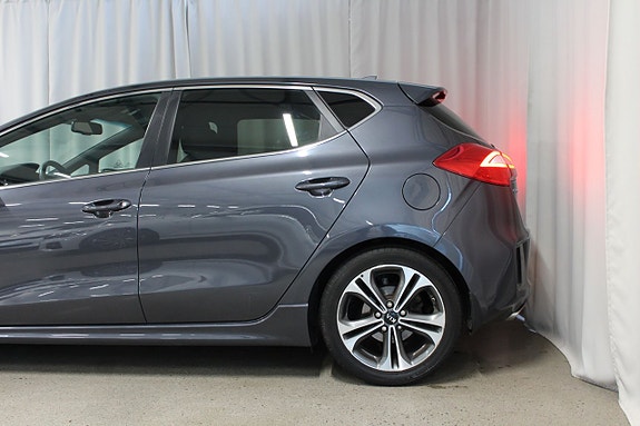 Kia Ceed 8 of 26