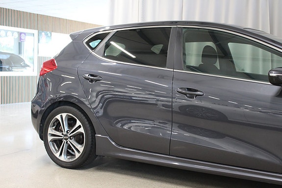 Kia Ceed 10 of 26