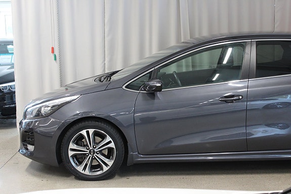 Kia Ceed 5 of 5