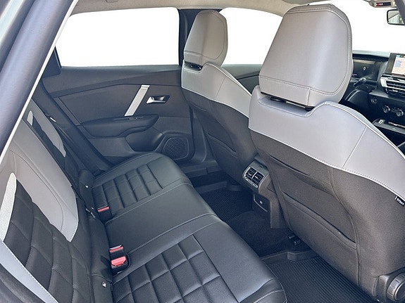 Citroen C4 16 of 19