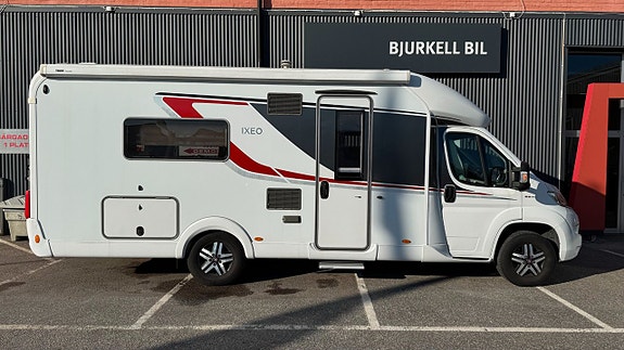 Bürstner Ixeo T 720 140hk automat, Låga långbäddar, ALDE,