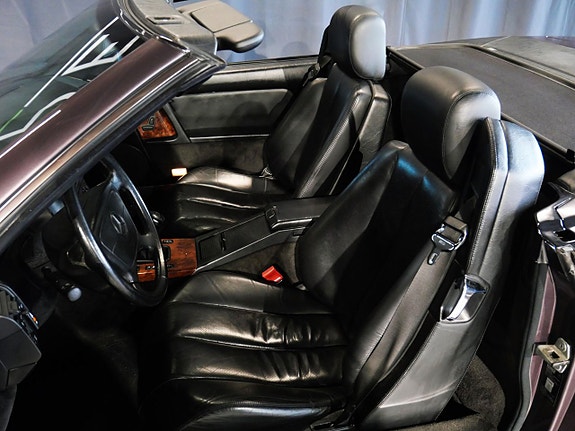 Mercedes-Benz 300 SL 8 of 20