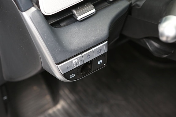 Hyundai Ioniq 5 10 of 22