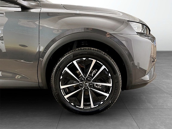 DS DS 7 Crossback 7 of 16
