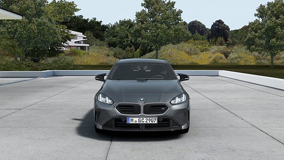 BMW M135i 3 of 5