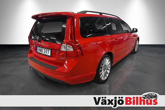 Volvo V70 4 of 13