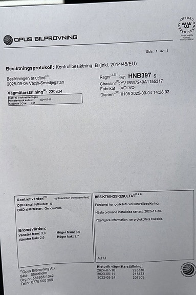Volvo V70 12 of 13