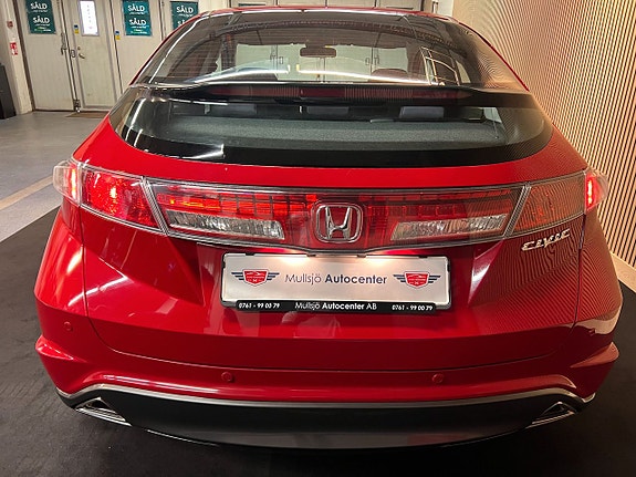 Honda Civic 4 of 5