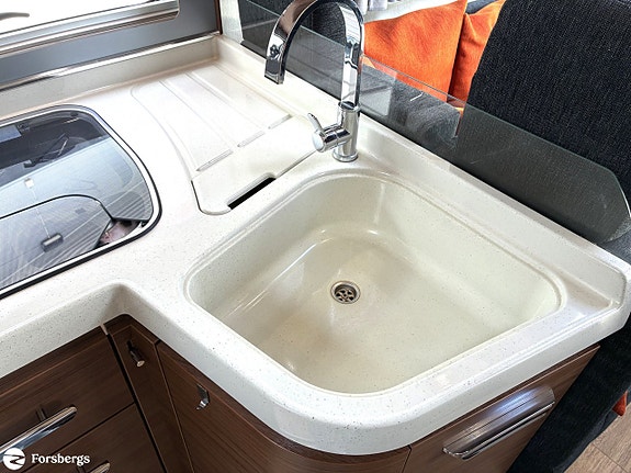 Niesmann ARTO 88 LE / HYDR. STÖDBEN / LITHIUM / AC 9 of 21