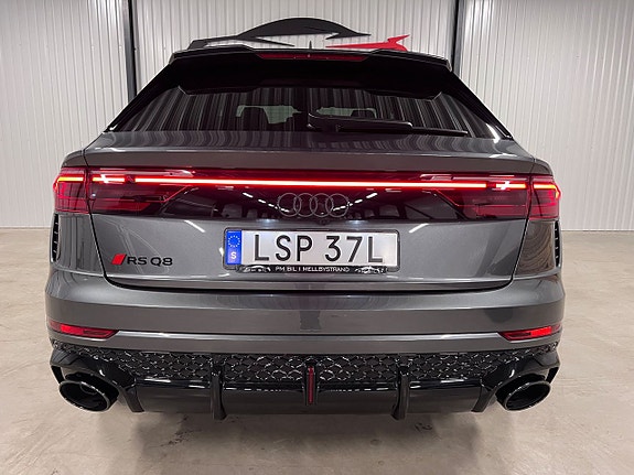 Audi RS Q8 7 of 26