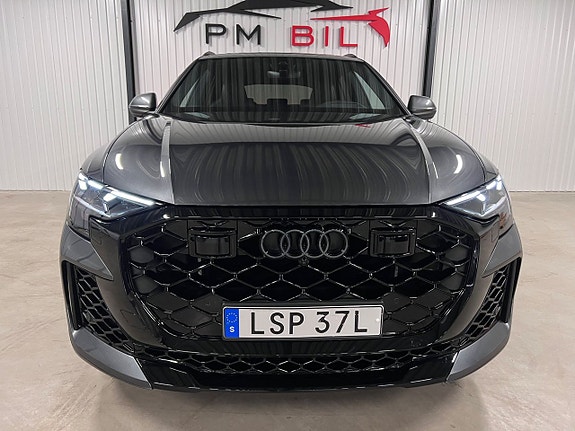 Audi RS Q8 6 of 26
