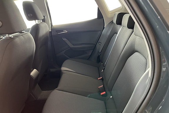 Seat Arona 6 of 8