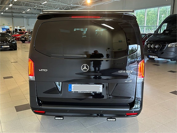 Mercedes-Benz Vito 124 4 of 5