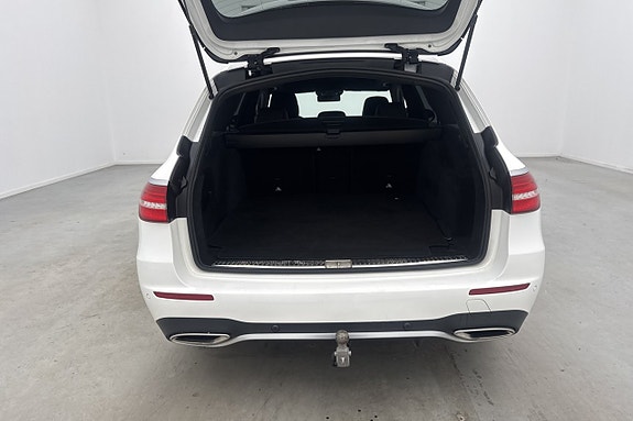 Mercedes-Benz E400 30 of 30