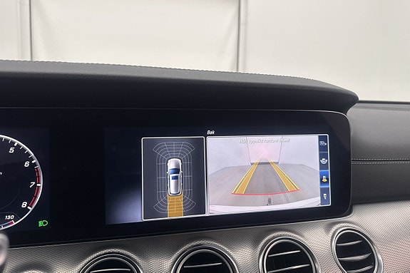 Mercedes-Benz E400 17 of 30