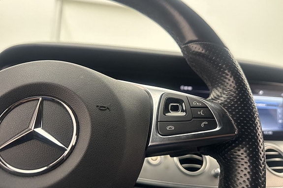 Mercedes-Benz E400 16 of 30
