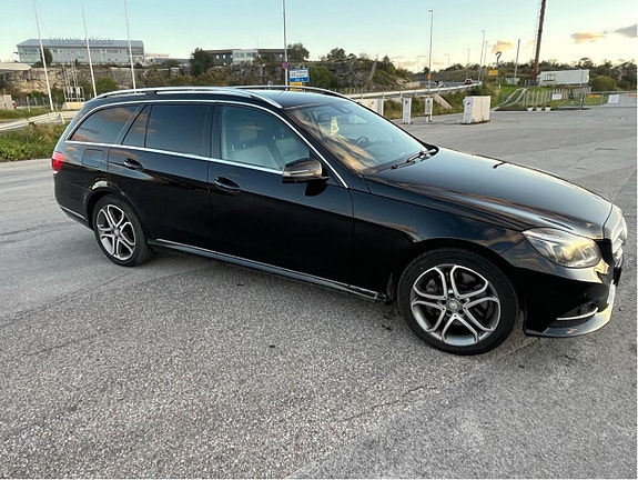 Mercedes-Benz E350 2 of 6