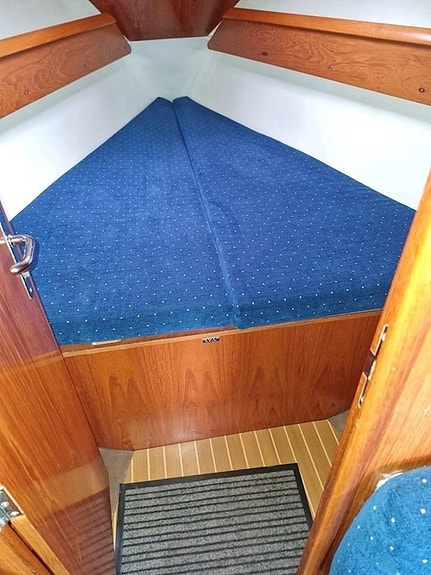 Jeanneau Sun Odyssey 34.2 21 of 28