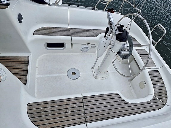 Jeanneau Sun Odyssey 34.2 7 of 28