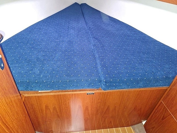 Jeanneau Sun Odyssey 34.2 22 of 28