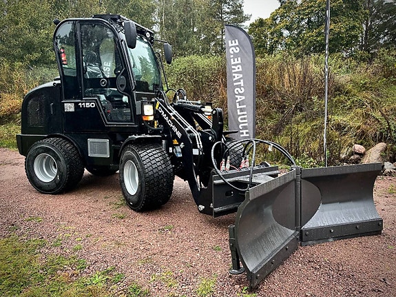 D'MACHINE 1150 med vikplog FRI FRAKT