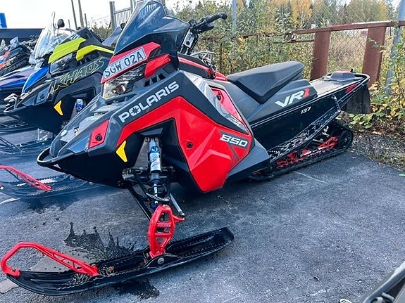 Polaris Indy VR1 850
