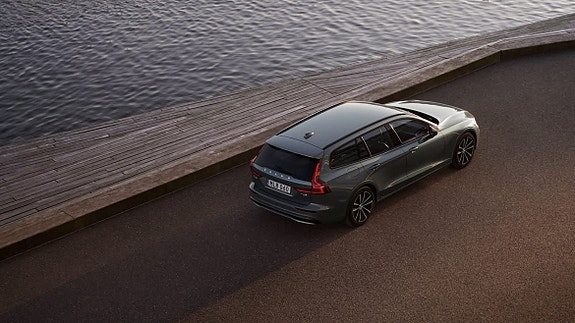 Volvo V60 8 of 17