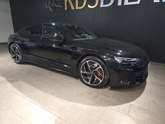 Audi e-tron GT 6 of 14