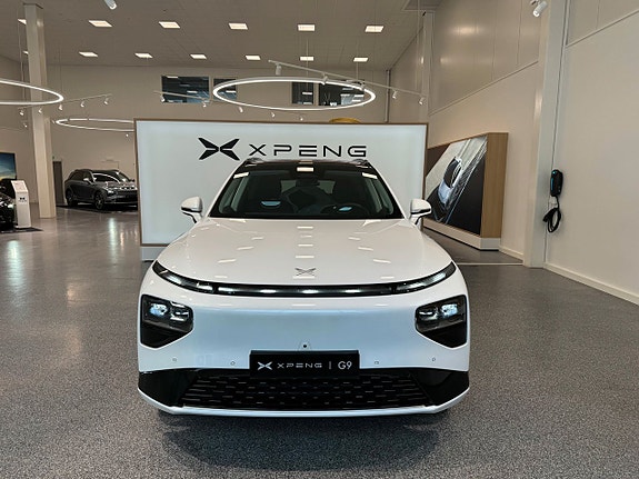 XPeng G9