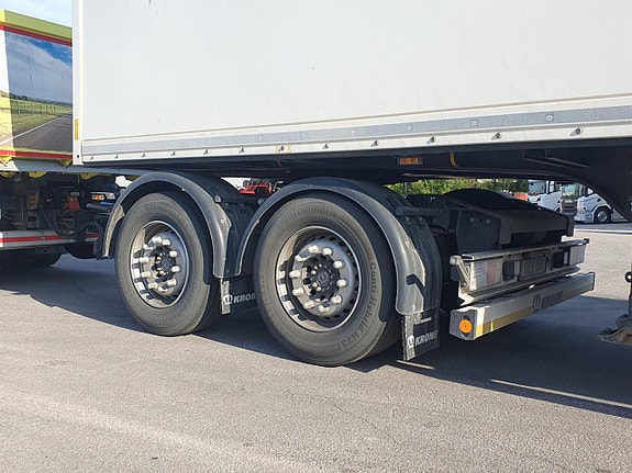 Krone Krone Dolly 18 ton 2 of 3