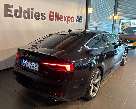 Audi A5 4 of 5