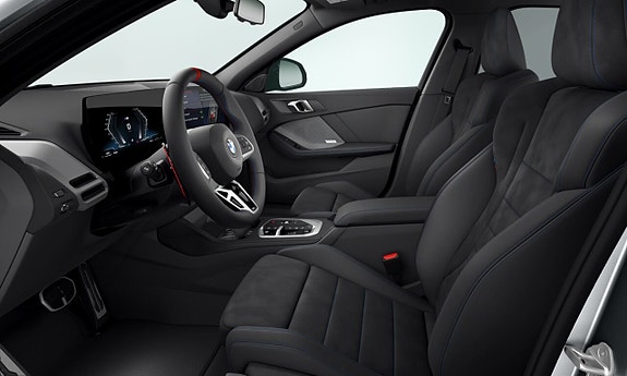 BMW M135i 2 of 5