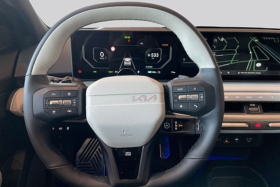 Kia EV4 11 of 24