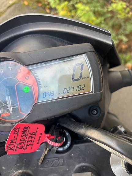 KTM 690 SM R 4 of 4
