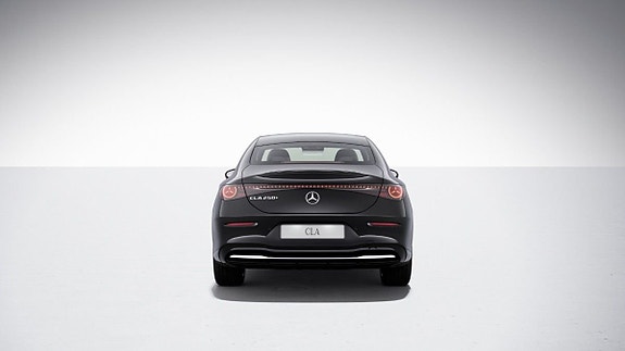 Mercedes-Benz CLA250+ 5 of 11