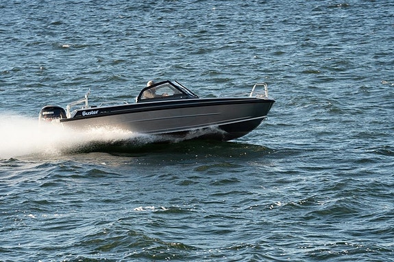 Buster XL Comfort Ed. Yamaha F115XB -25