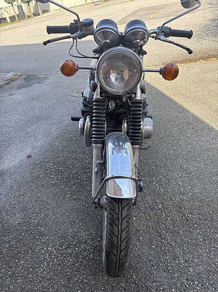 Honda 750 Four 2 of 4